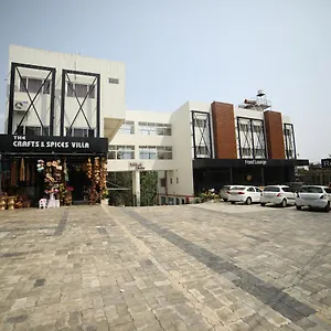 Soorya Castle Hotel Wayanad